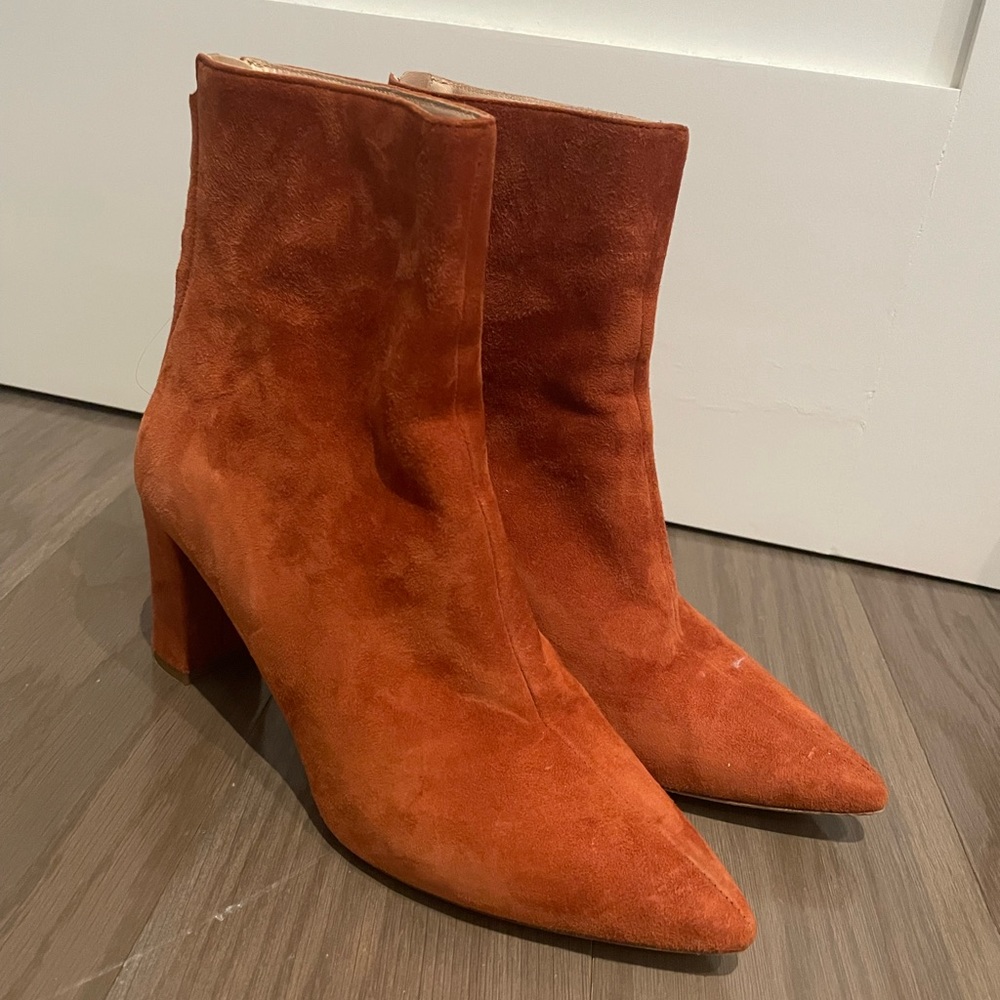 Club Monaco Rust orange booties size 39